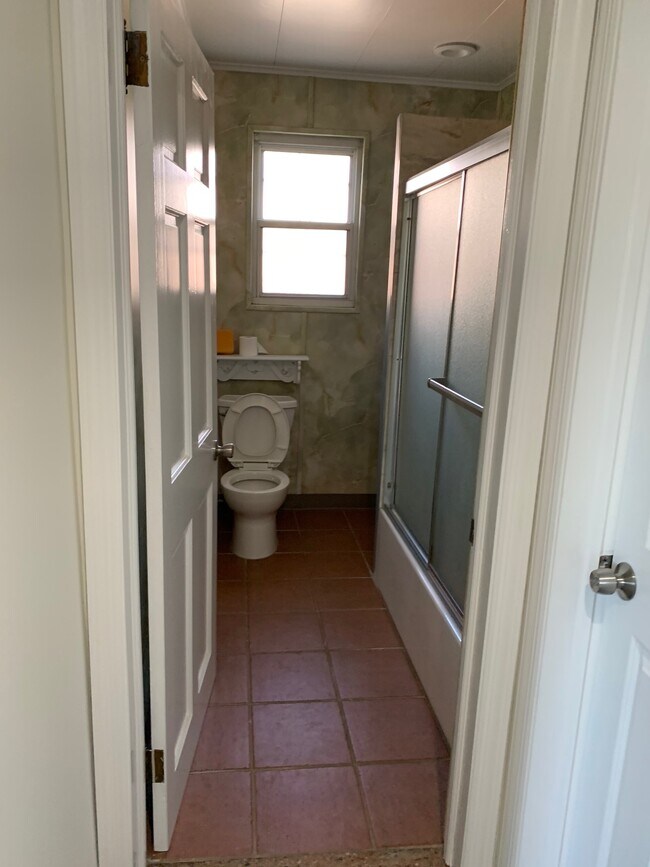 Foto del edificio - 76 Hazel St