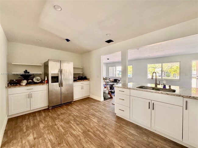 Foto del edificio - 112 Milton St