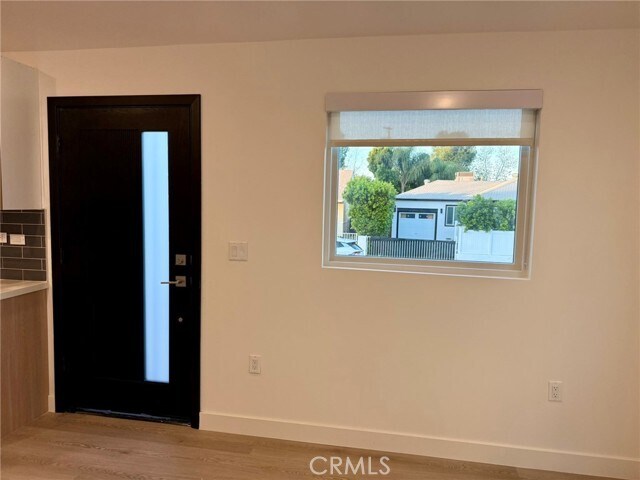 Building Photo - 5974 Jamieson Ave