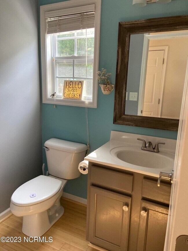 508 Princess Anne Cir, Elizabeth City, NC 27909 House Rental in