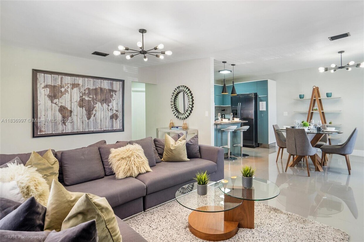 Foto principal - 5050 NW 12th Ave