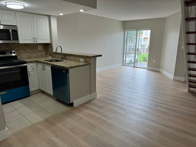 Foto del edificio - 510 NW 86th Pl