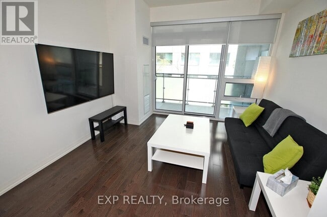 Photo du bâtiment - 460-460 Adelaide St E
