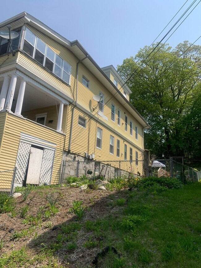 Foto del edificio - 24 Holland Rd