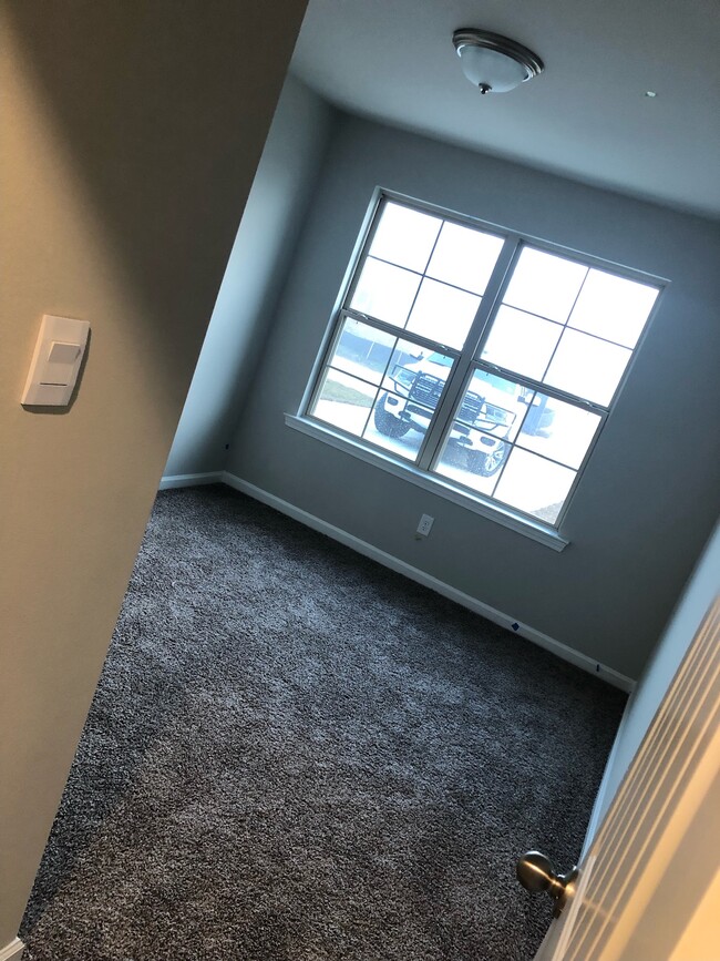 Building Photo - 18175 Fox Hollow Loop