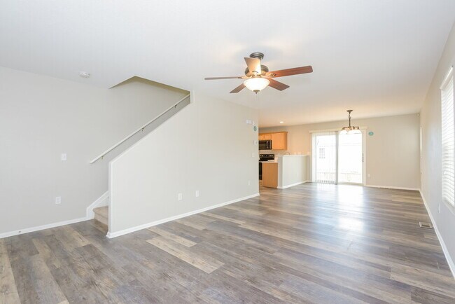 Foto del edificio - 1832 Morningview Ln