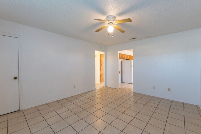 Building Photo - 501 Northern Dove Ln
