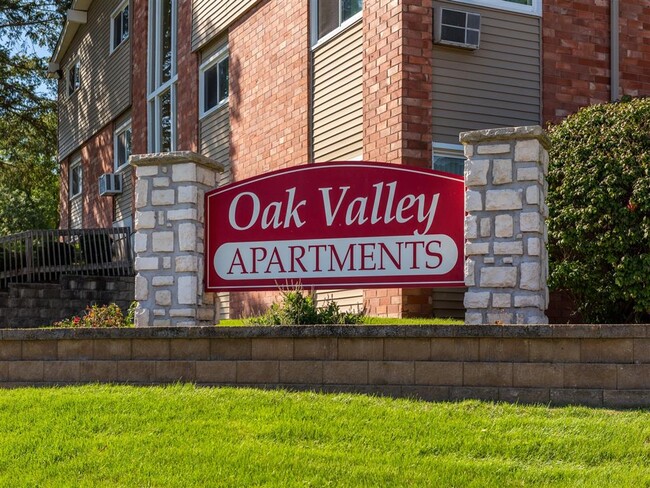 Building Photo - Oak Valley Apartments