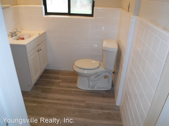 Building Photo - 1 br, 1 bath House - 11 Shepherd Ln