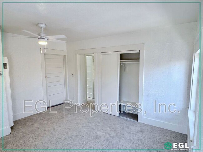 Foto del edificio - 115 1/2 N. Westlake Ave.