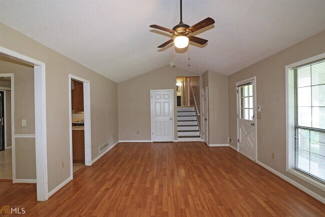 Building Photo - 3421 Mallard Glen