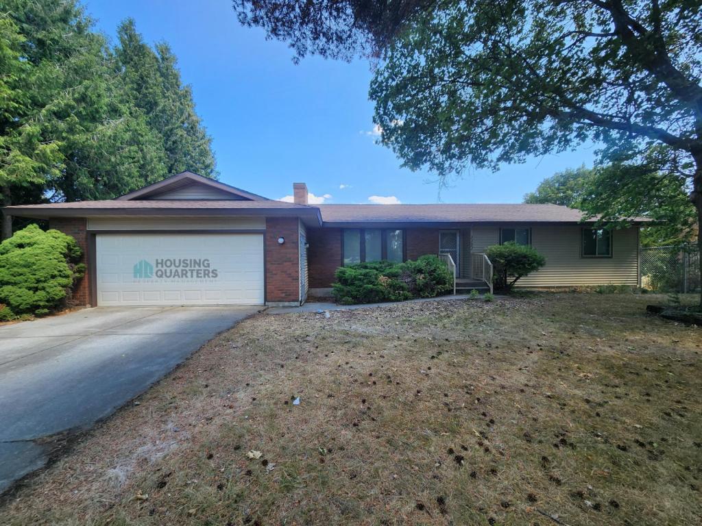 Primary Photo - 1121 S Glenbrook Ct