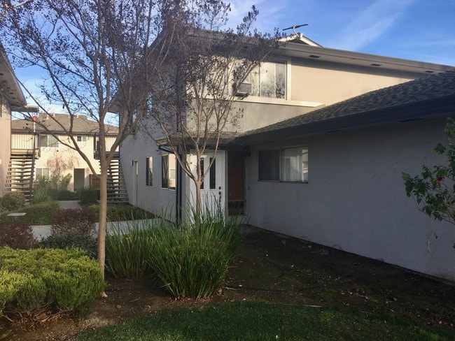 Building Photo - 4624 Capay Dr
