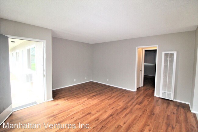 Foto del edificio - 3123-3125 Foothill Blvd