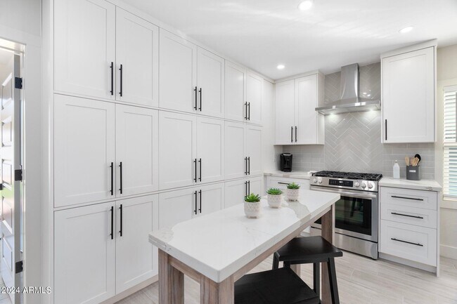 Foto del edificio - 1638 E Willetta St