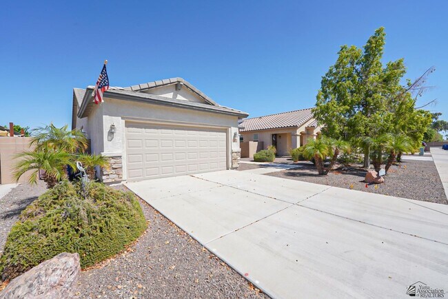 Foto del edificio - 6560 E 34th Ln