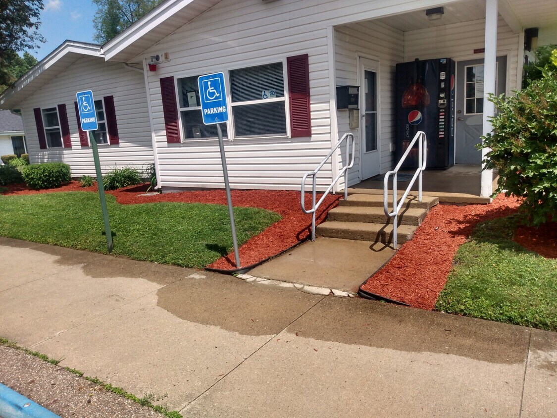 Foto del edificio - Oxford Square Apartments