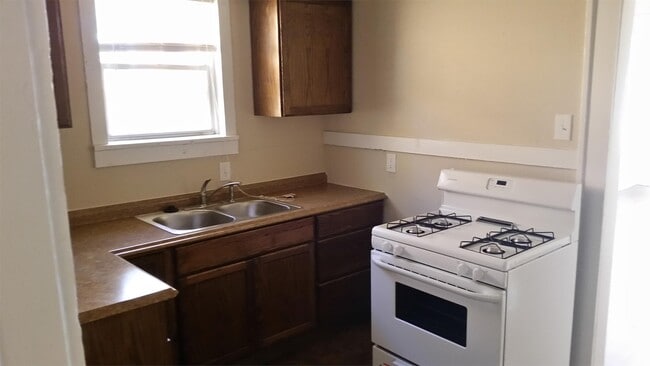 Building Photo - 3725 K Avenue