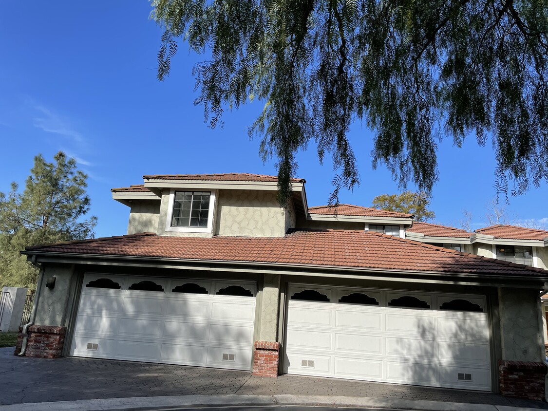 Foto principal - 29752 Strawberry Hill Dr