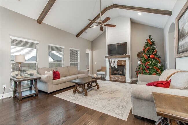 Photo - 4405 SW Cornerstone Rd House