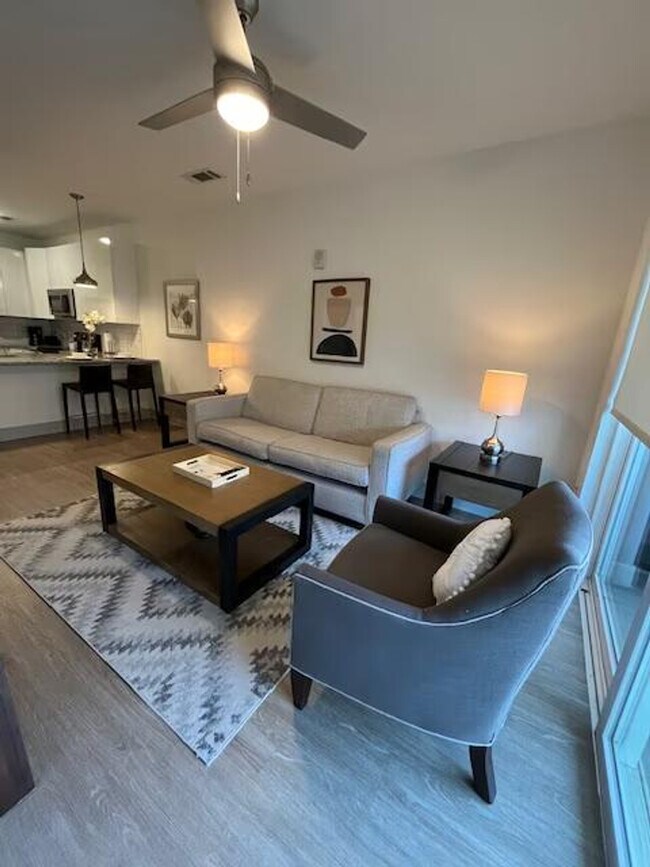 Foto del edificio - 112 Krog St NE