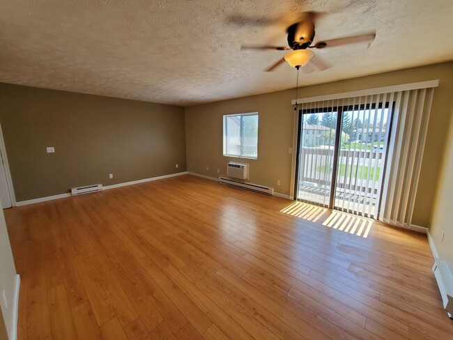 Interior Photo - Candlewood Apartment Homes