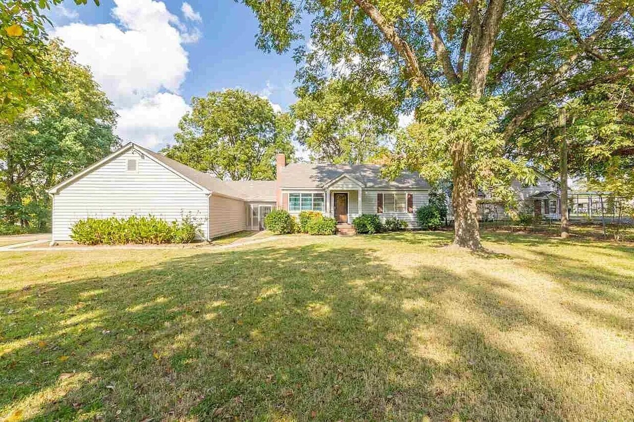 Foto principal - 644 Craft Rd