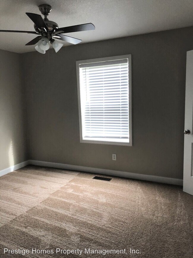 Foto del edificio - 209 Glenwood Ln