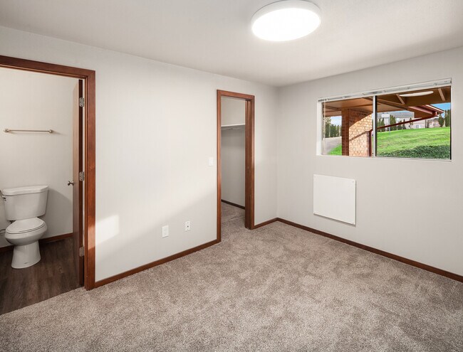 Building Photo - Port Washington LLC