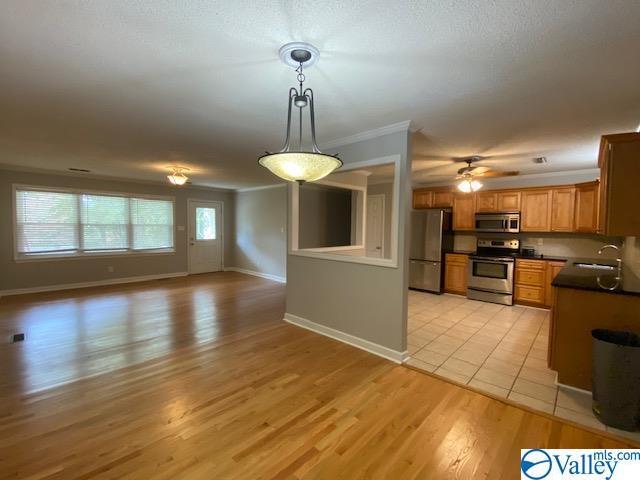 Foto del edificio - 8511 Louis Dr SE