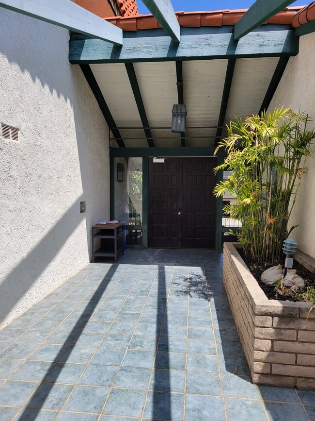 Foto del edificio - 745 Main St