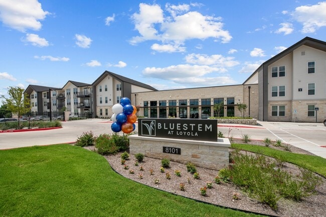 Building Photo - Bluestem at Loyola