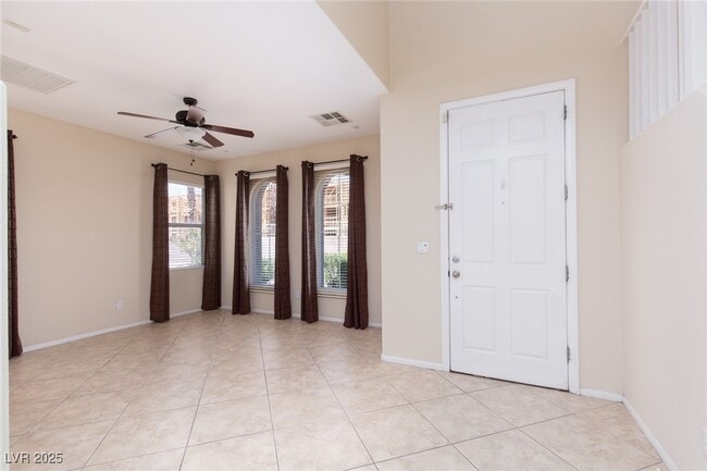 Building Photo - 8556 Zelkova Ct