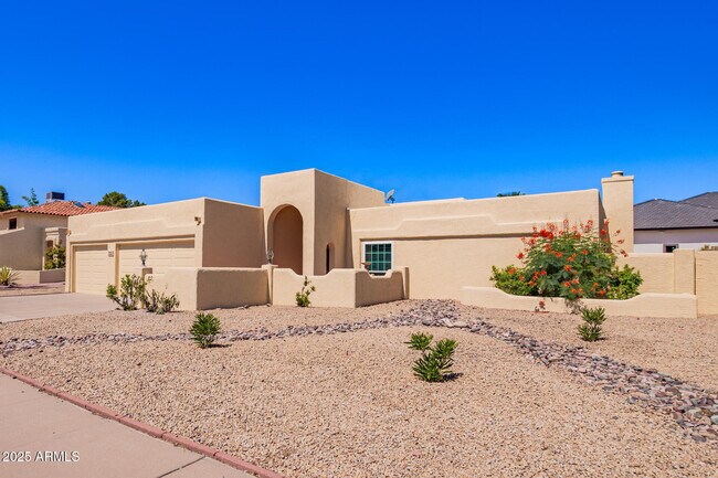 Foto del edificio - 16220 N 40th Ln