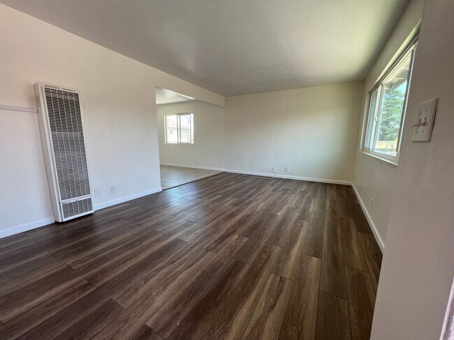 Living Room - 3429 Maxson Rd
