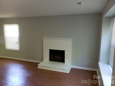Foto del edificio - 3908 Briarhill Dr