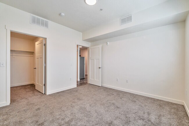 Foto del edificio - 7318 W Laxey St