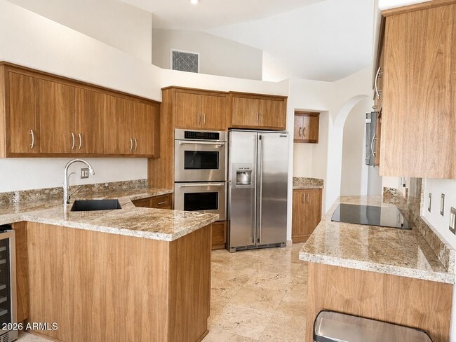 Building Photo - 9187 E Siesta Ln