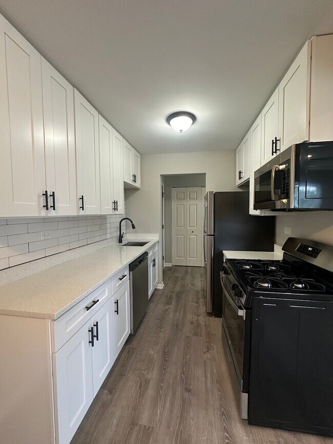 Foto del edificio - 7S040 S Suffield Ct