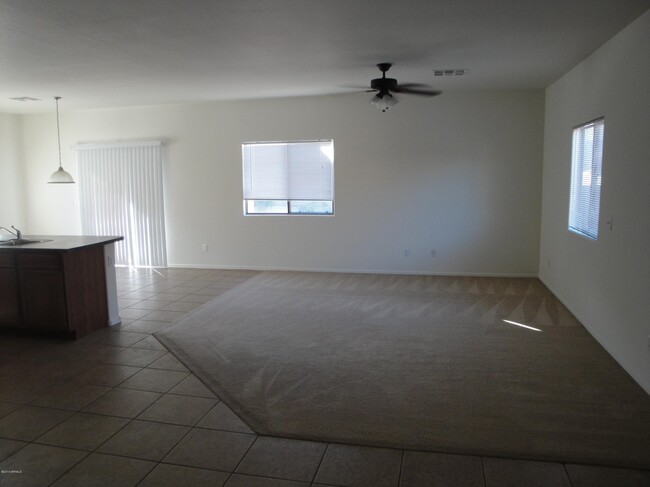 Building Photo - 35965 W Costa Blanca Dr