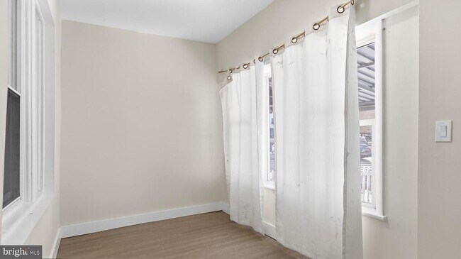 Foto del edificio - 5981 N 21st St