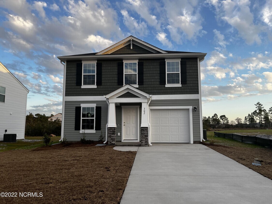 302 Range Cir, Holly Ridge, NC 28445 House Rental in Holly Ridge, NC