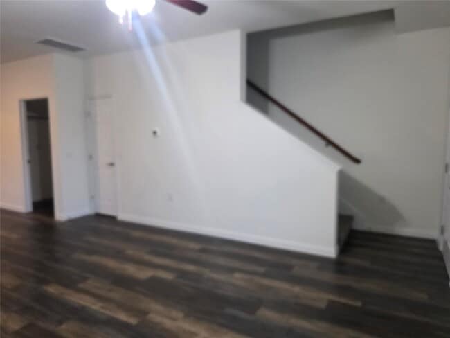 Building Photo - 6311 White Oak Dr