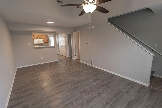 Foto del edificio - 5313-5315 Currituck Lane
