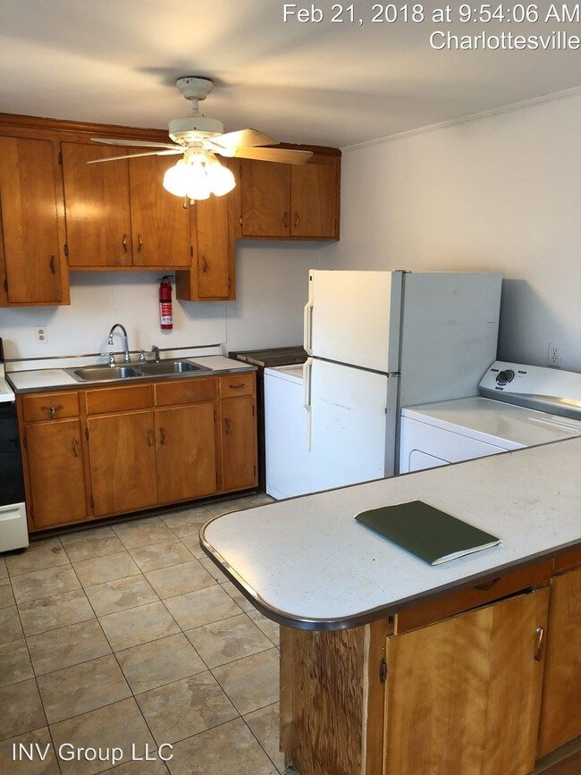 Building Photo - 410 Dorrier Dr
