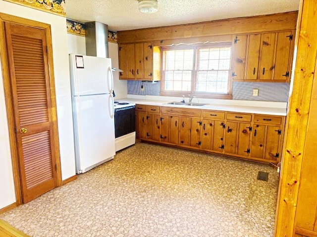 Building Photo - 3351 Pembroke Rd