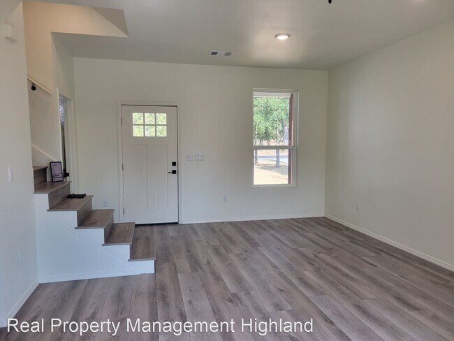 Foto del edificio - 3 br, 2.5 bath House - 1202 North Mystic D...