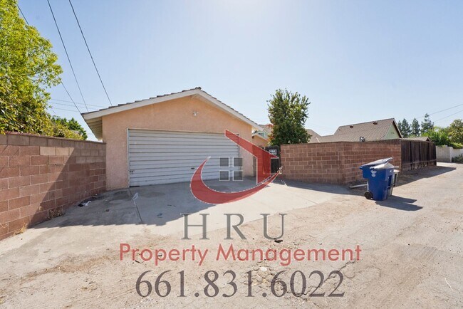 Foto del edificio - SW Bakersfield 3 bed/2bath