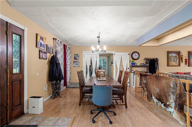 Foto del edificio - 3054 Bedillion Rd