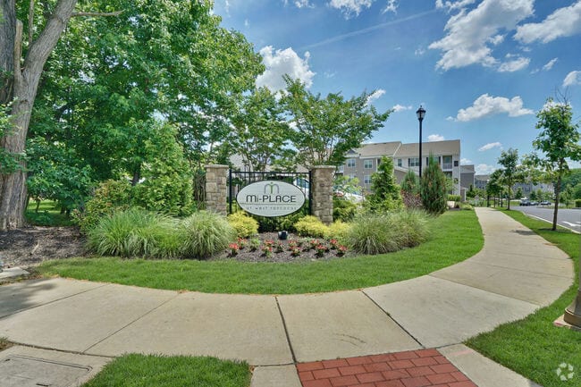 Building Photo - Mi-Place at West Rancocas